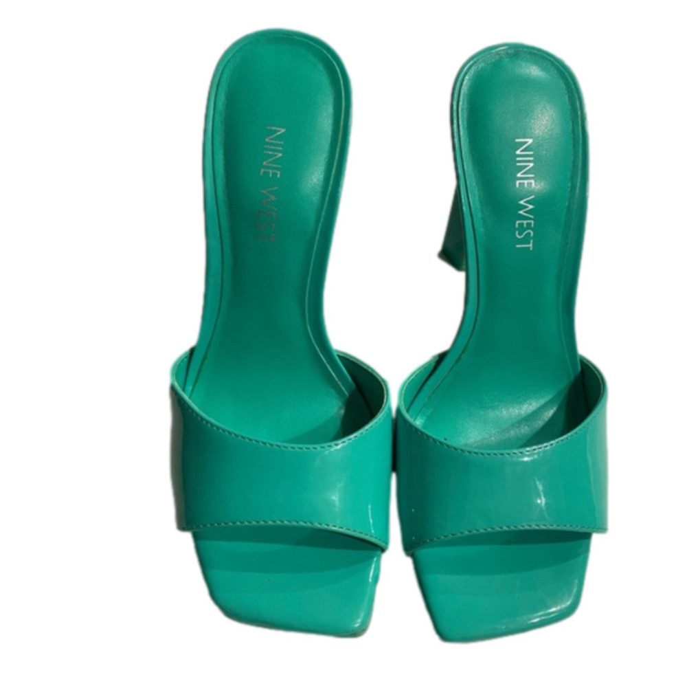 Nine West heeled slide sandals size 6M